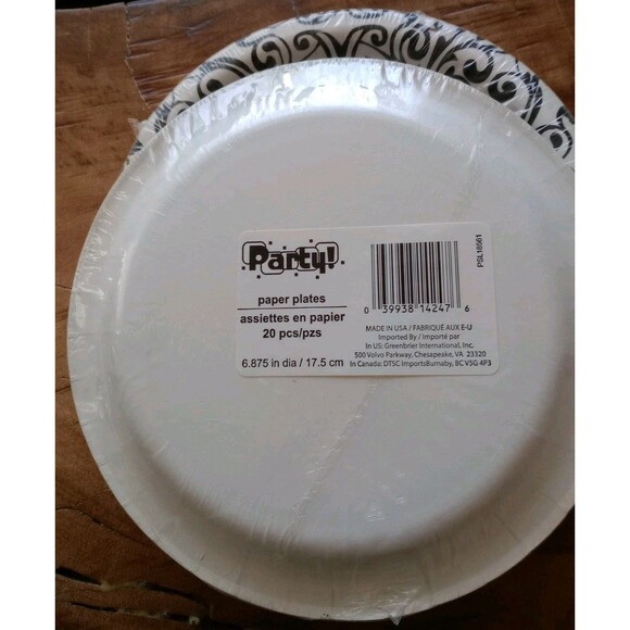 Black & White Damask Paper Napkin Set & Matching Paper Plate Bundle 4 Pkgs New - Picture 6 of 6